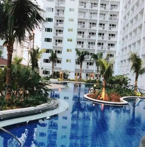 Unistay Shore Res With Bal Bay View Nr Moa Manila