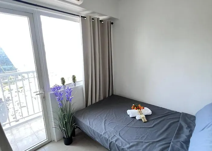 Unistay Shore Res With Bal Bay View Nr Moa * Manilla