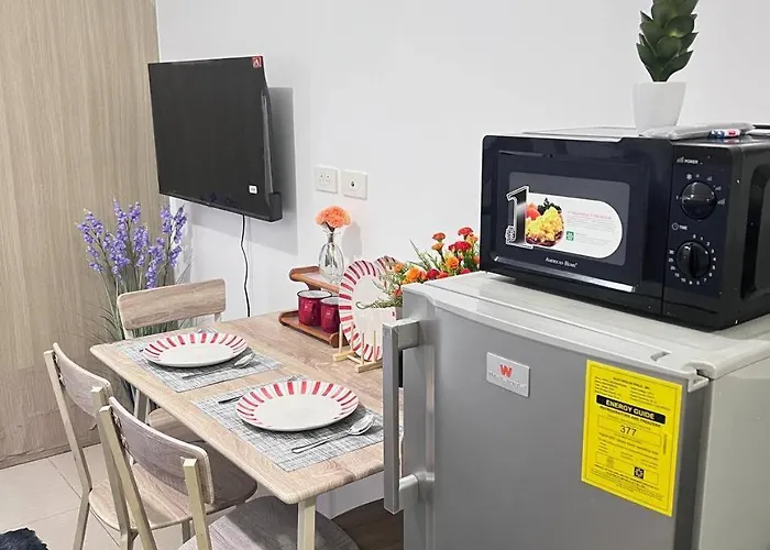 Apartment Unistay Shore Res With Bal Bay View Nr Moa *