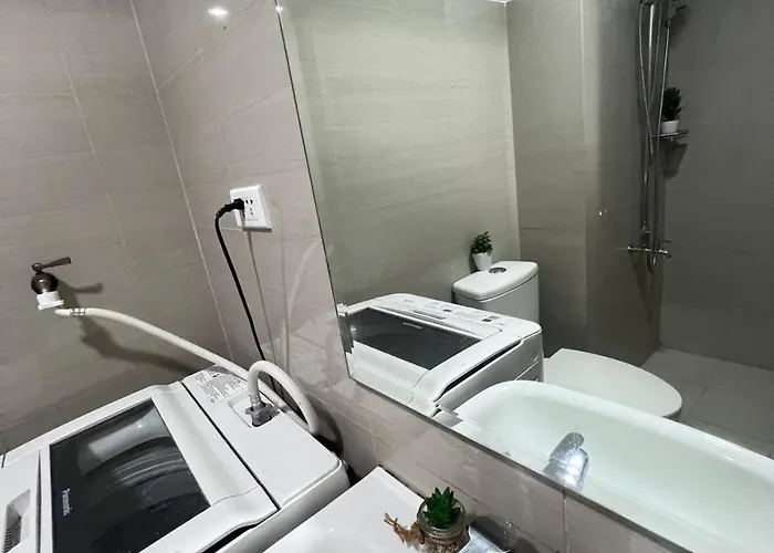 Apartment Unistay Shore Res With Bal Bay View Nr Moa *